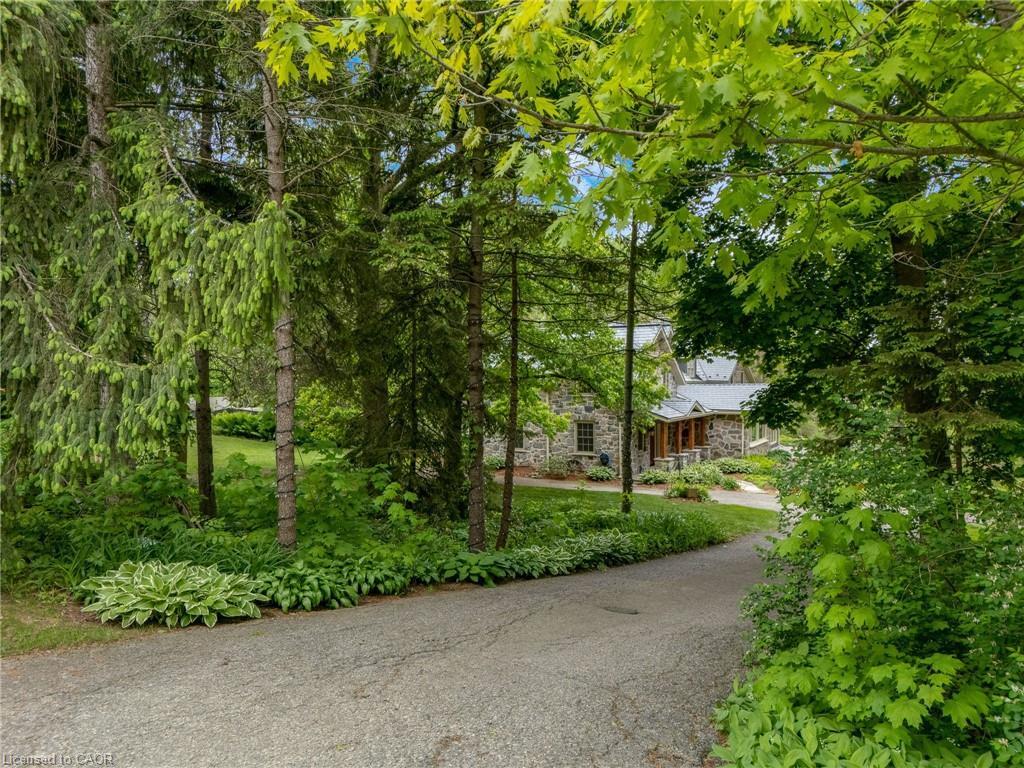 17 The Kirksway, Kitchener, ON - Outdoor