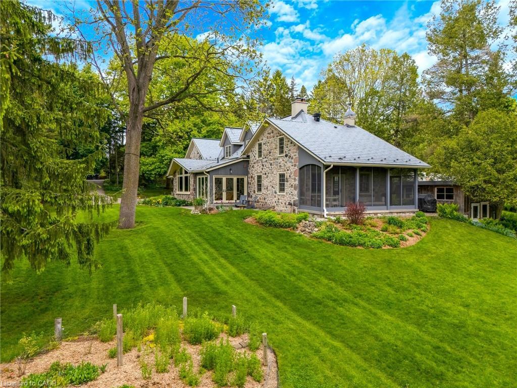 17 The Kirksway, Kitchener, ON - Outdoor