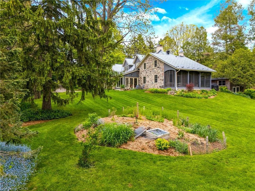 17 The Kirksway, Kitchener, ON - Outdoor