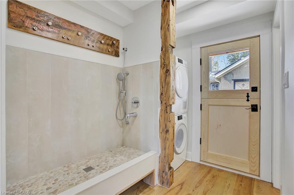 17 The Kirksway, Kitchener, ON - Indoor Photo Showing Laundry Room