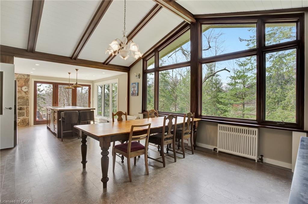 17 The Kirksway, Kitchener, ON - Indoor Photo Showing Dining Room
