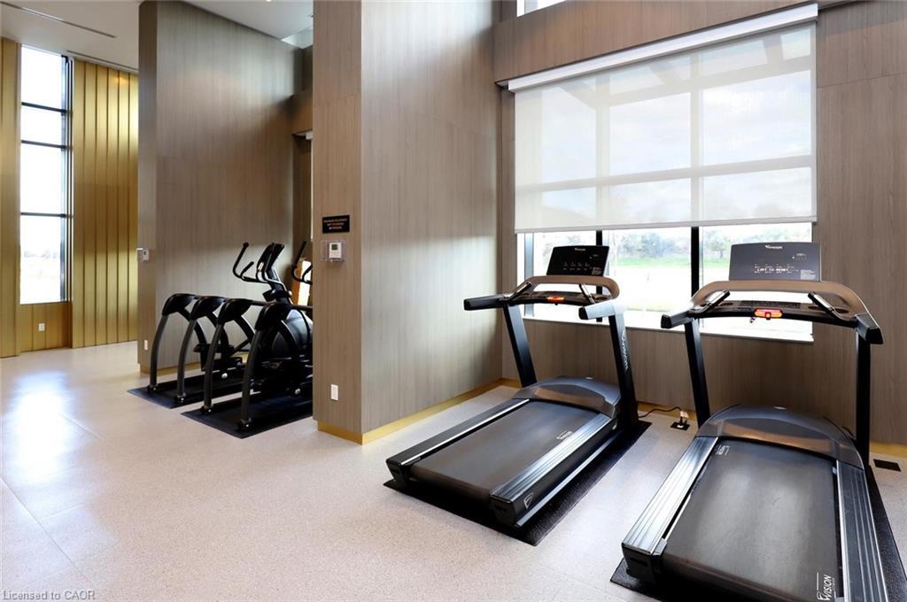 Ph02-405 Dundas Street W, Oakville, ON - Indoor Photo Showing Gym Room