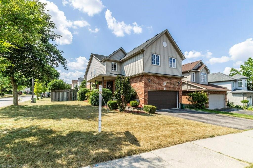 19 Apple Ridge Drive, Kitchener, ON - Outdoor With Facade