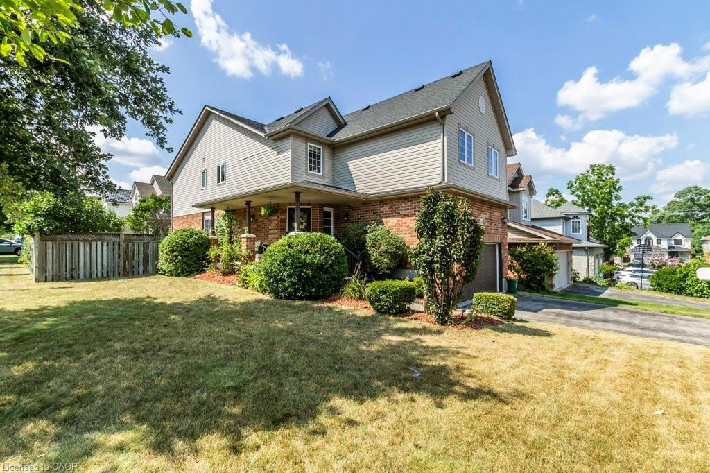 19 Apple Ridge Drive, Kitchener, ON - Outdoor