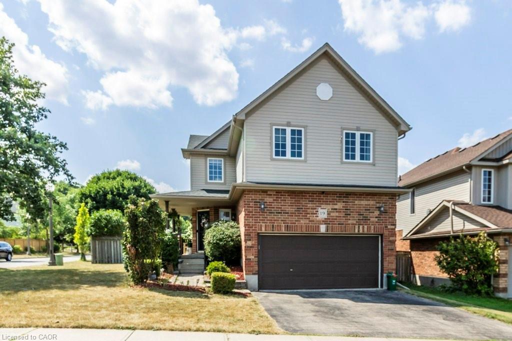 19 Apple Ridge Drive, Kitchener, ON - Outdoor With Facade