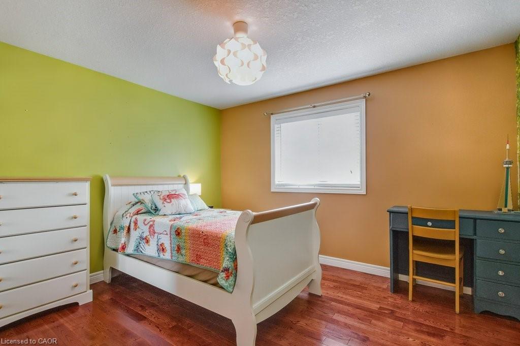 19 Apple Ridge Drive, Kitchener, ON - Indoor Photo Showing Bedroom