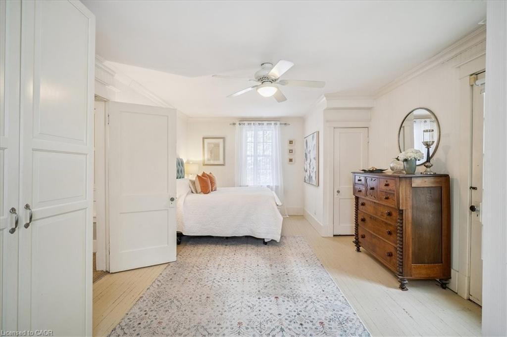 263 Hart Avenue, Burlington, ON - Indoor Photo Showing Bedroom