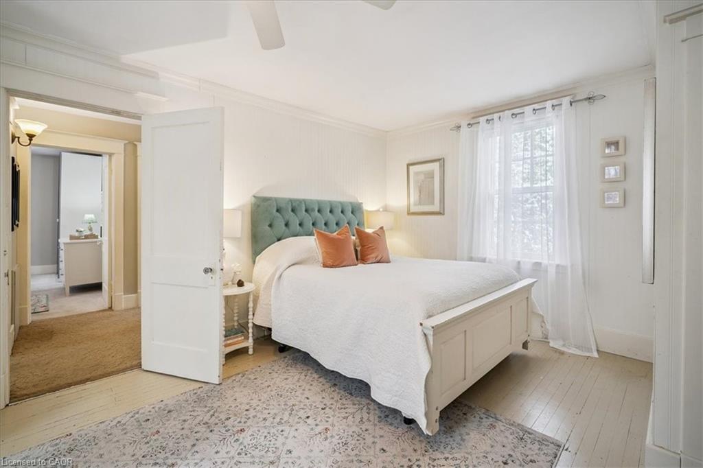 263 Hart Avenue, Burlington, ON - Indoor Photo Showing Bedroom