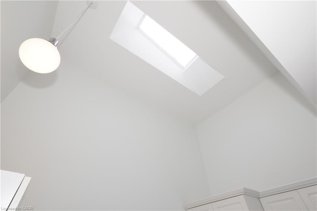 197 Wedgewood Drive, Cambridge, ON - Indoor Photo Showing Other Room