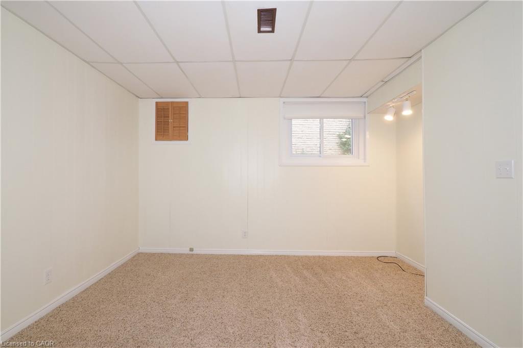 197 Wedgewood Drive, Cambridge, ON - Indoor Photo Showing Other Room