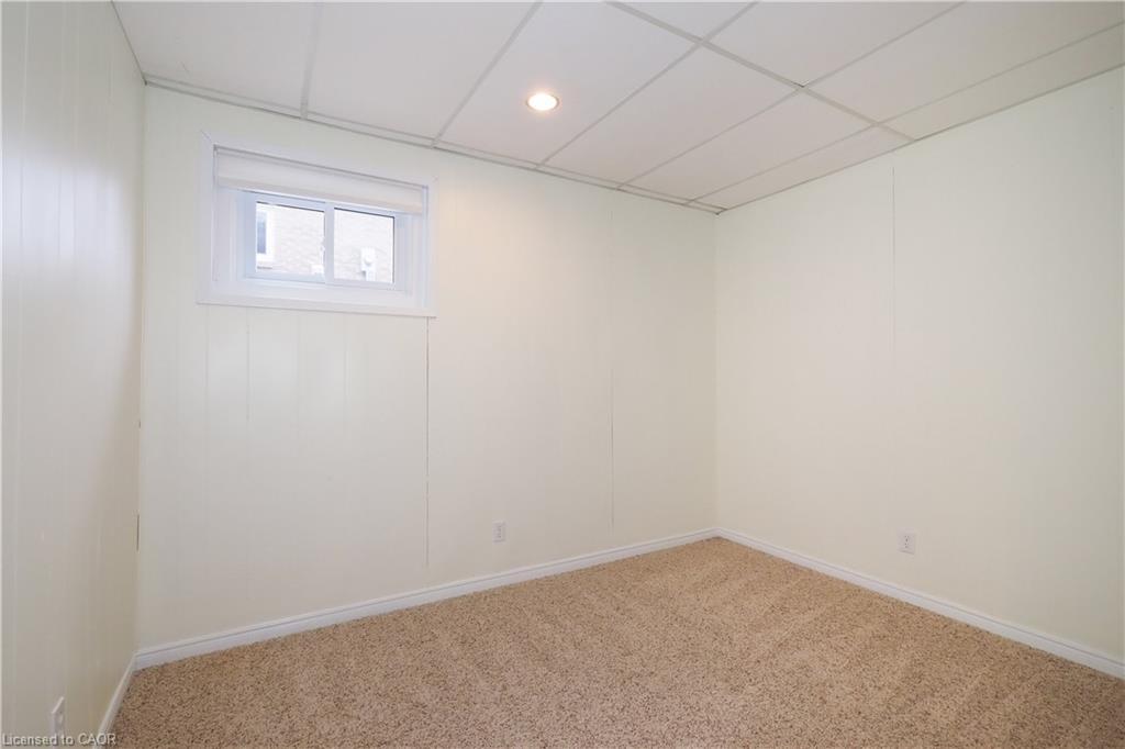 197 Wedgewood Drive, Cambridge, ON - Indoor Photo Showing Other Room