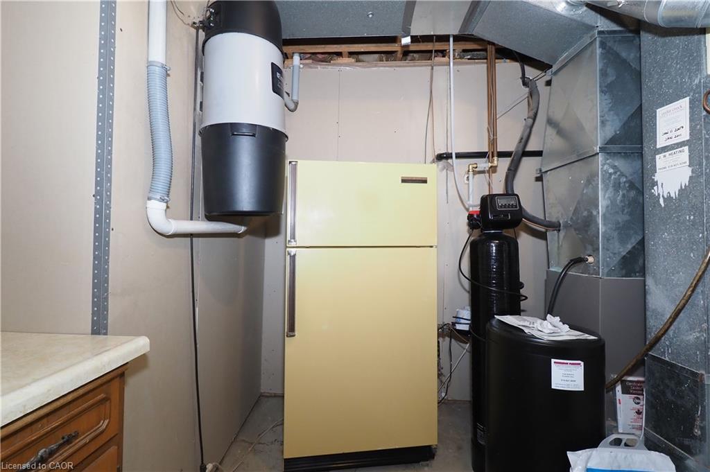 197 Wedgewood Drive, Cambridge, ON - Indoor Photo Showing Basement