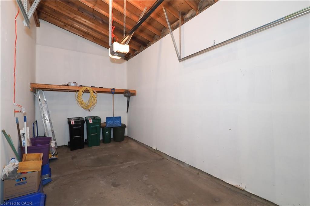 197 Wedgewood Drive, Cambridge, ON - Indoor