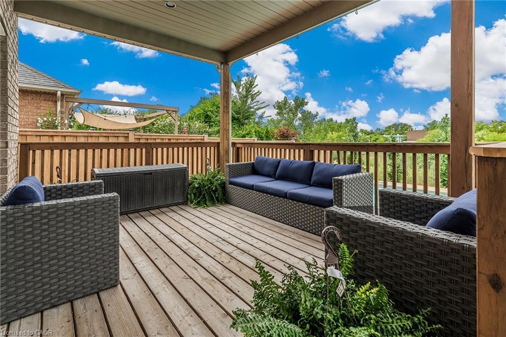 80 Loretta Drive, Virgil, ON - Outdoor With Deck Patio Veranda With Exterior