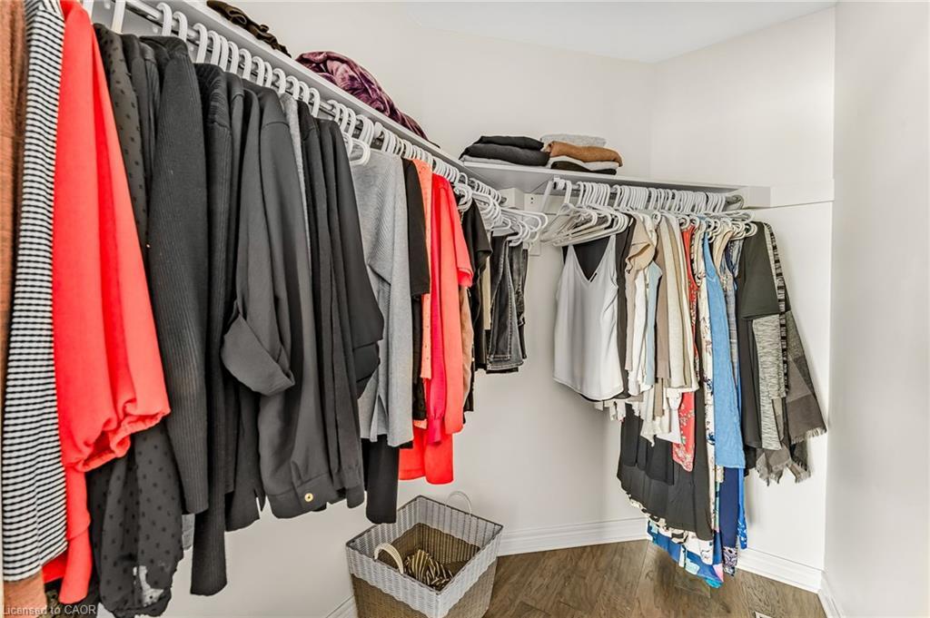 80 Loretta Drive, Virgil, ON - Indoor With Storage