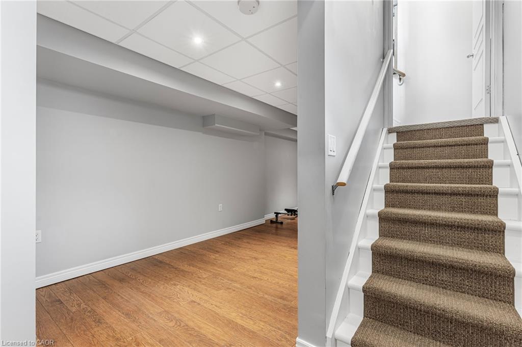 80 Loretta Drive, Virgil, ON - Indoor Photo Showing Other Room