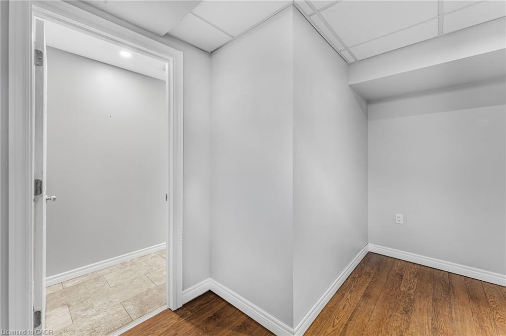 80 Loretta Drive, Virgil, ON - Indoor Photo Showing Other Room