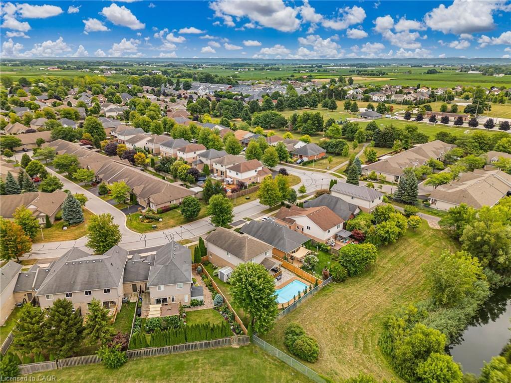 80 Loretta Drive, Virgil, ON - Outdoor With View