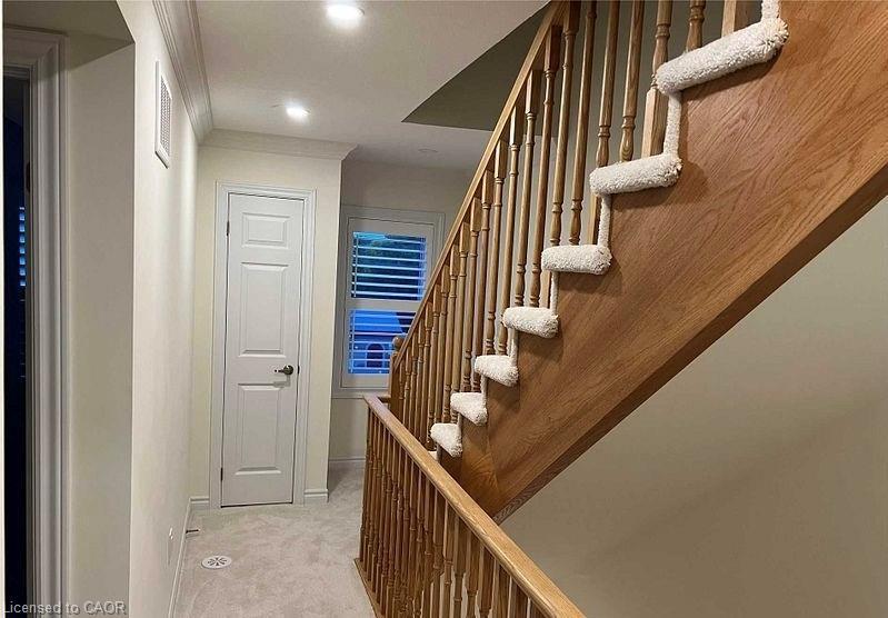 51-383 Dundas Street E, Hamilton, ON - Indoor Photo Showing Other Room