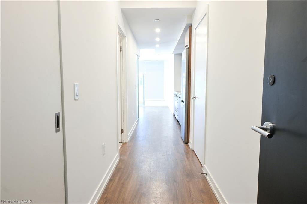 1803-5 Wellington Street S, Waterloo, ON - Indoor Photo Showing Other Room