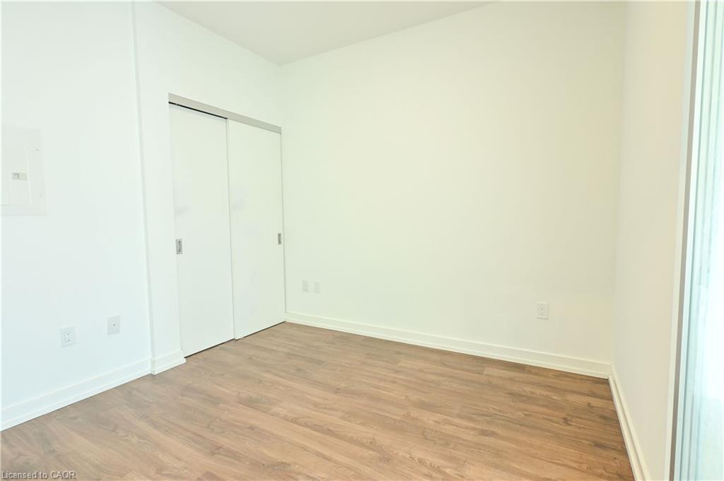 1803-5 Wellington Street S, Waterloo, ON - Indoor Photo Showing Other Room