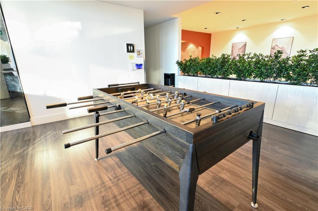 1803-5 Wellington Street S, Waterloo, ON - Indoor Photo Showing Other Room