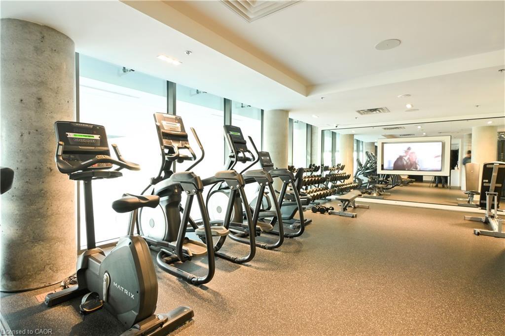 1803-5 Wellington Street S, Waterloo, ON - Indoor Photo Showing Gym Room