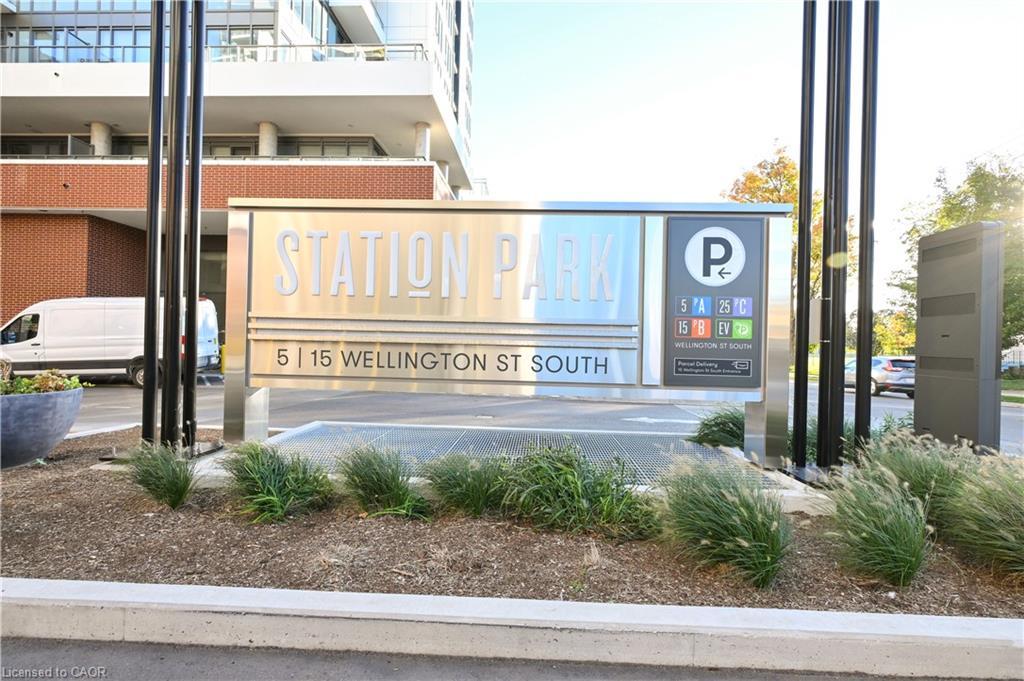 1803-5 Wellington Street S, Kitchener, ON - Outdoor
