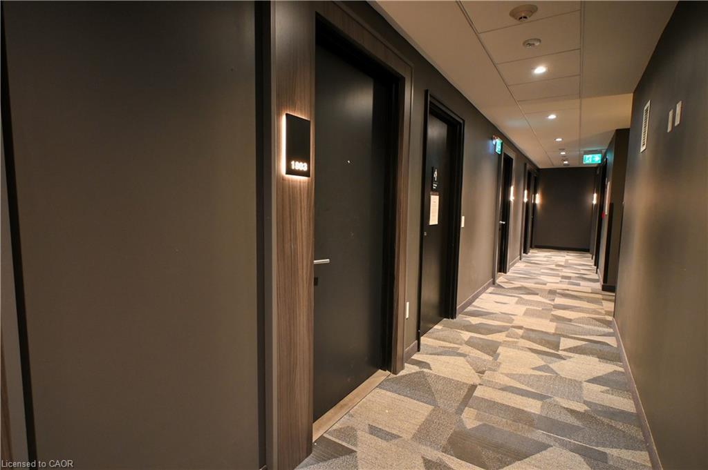 1803-5 Wellington Street S, Kitchener, ON - Indoor Photo Showing Other Room