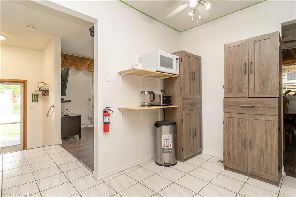 55 Ramblewood Way, Kitchener, ON - Indoor Photo Showing Other Room