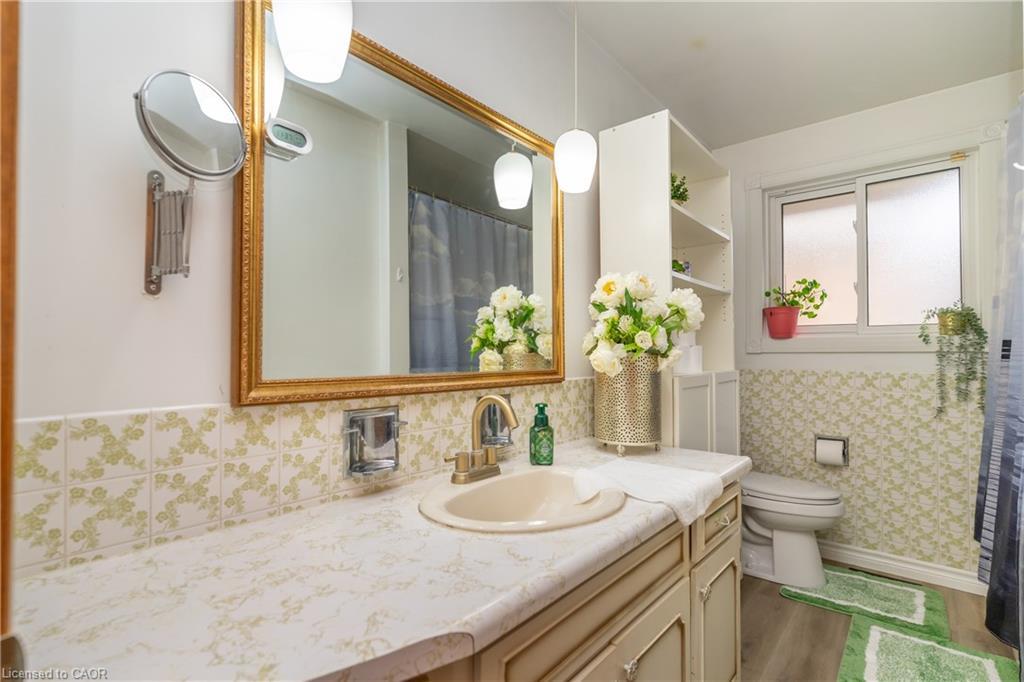 55 Ramblewood Way, Kitchener, ON - Indoor Photo Showing Bathroom