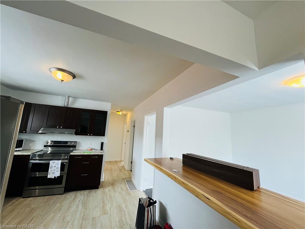 Upper-787 Upper Ottawa Street, Hamilton, ON - Indoor Photo Showing Kitchen
