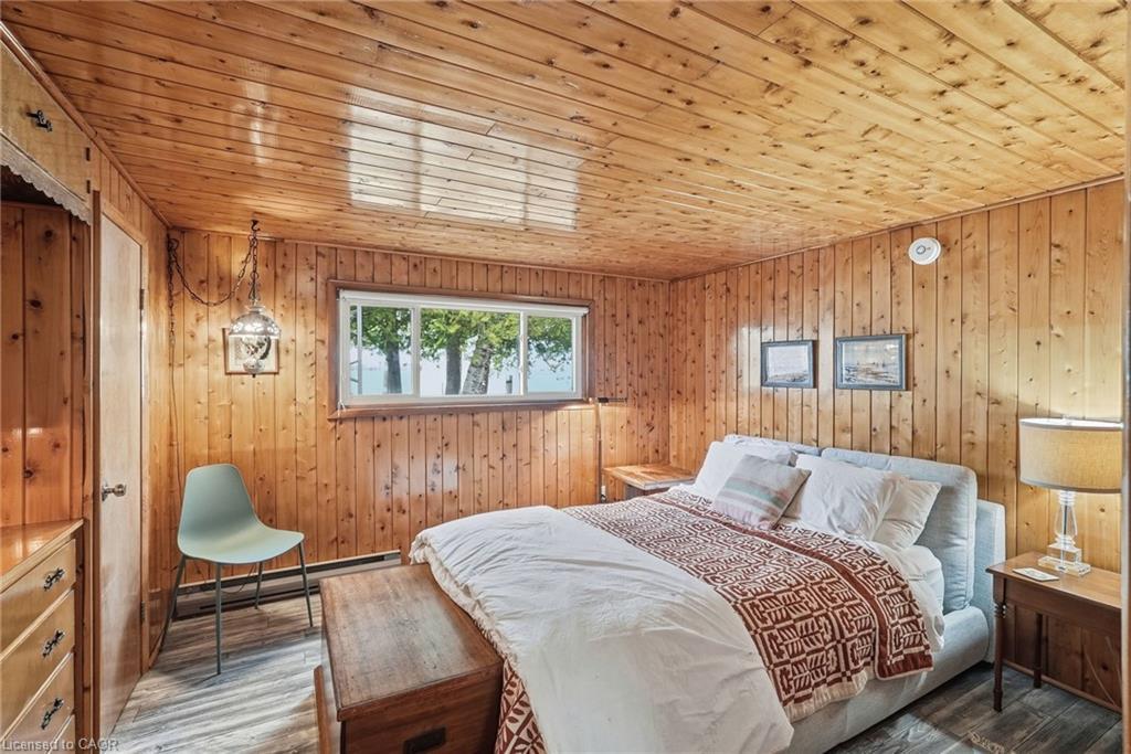 68 Parker Island Road, Lions Head, ON - Indoor Photo Showing Bedroom