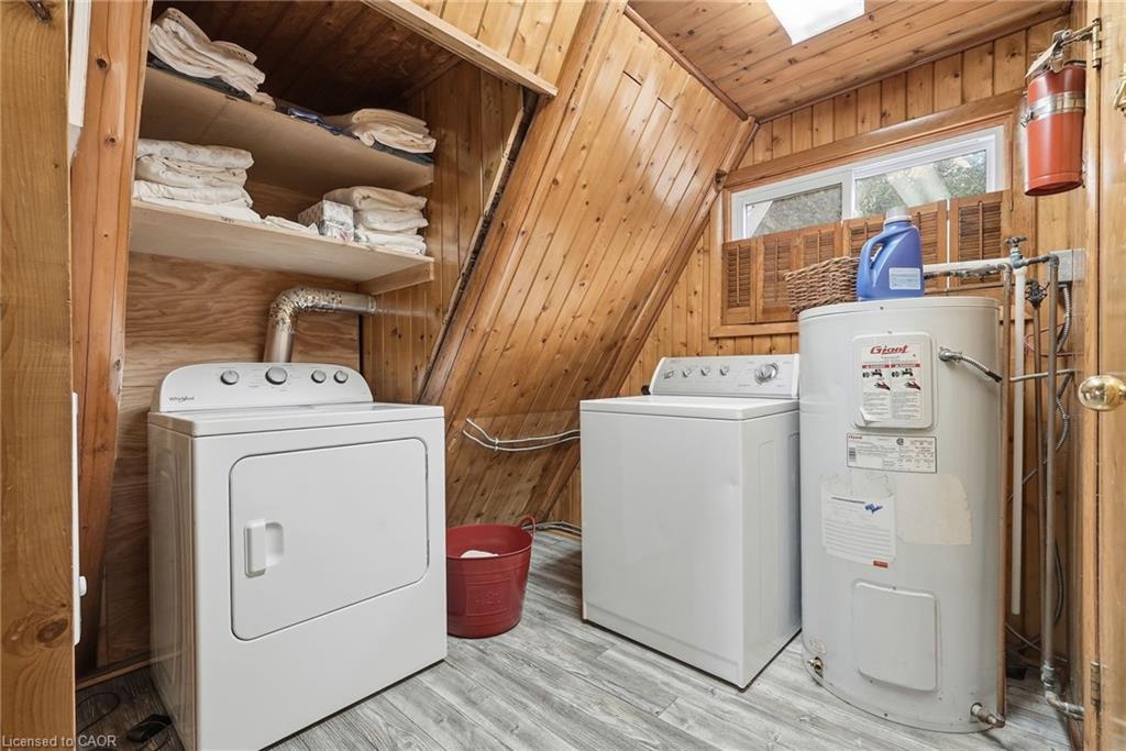 68 Parker Island Road, Lions Head, ON - Indoor Photo Showing Laundry Room
