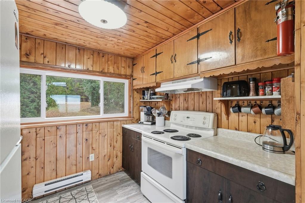 68 Parker Island Road, Lions Head, ON - Indoor Photo Showing Kitchen