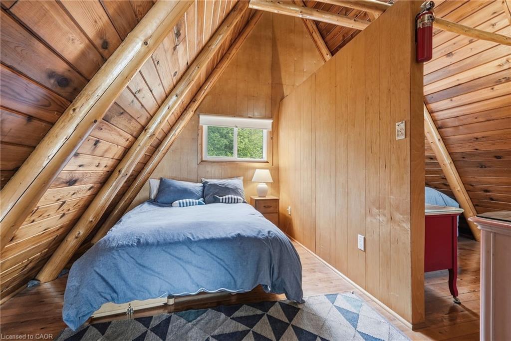 68 Parker Island Road, Lions Head, ON - Indoor Photo Showing Bedroom