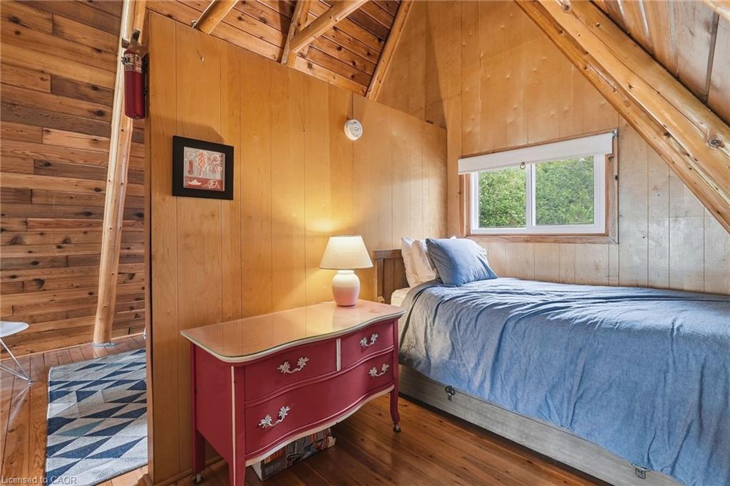 68 Parker Island Road, Lions Head, ON - Indoor Photo Showing Bedroom