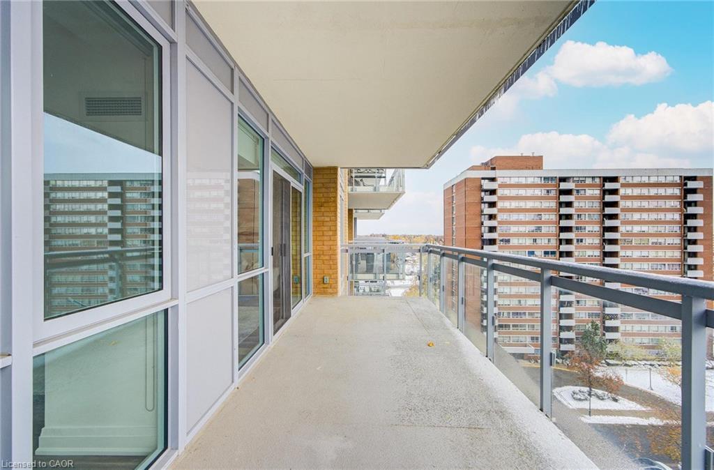 906-2025 Maria Street, Burlington, ON - Outdoor With Exterior