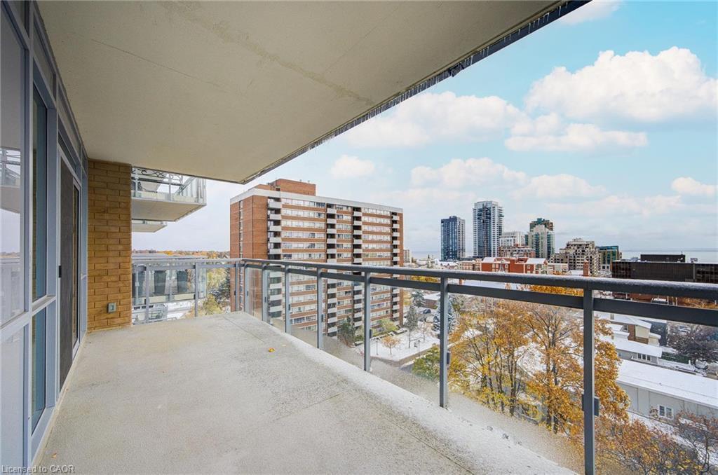 906-2025 Maria Street, Burlington, ON - Outdoor With View With Exterior