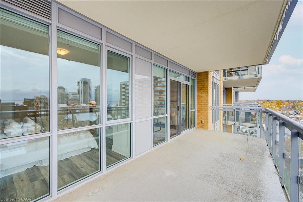 906-2025 Maria Street, Burlington, ON - Outdoor With Exterior