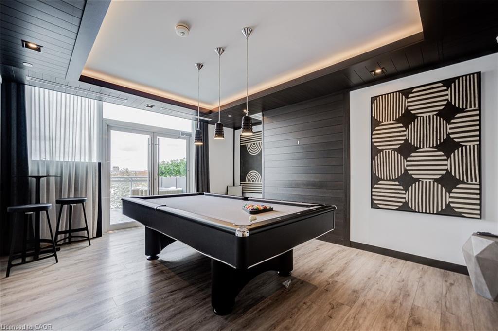 906-2025 Maria Street, Burlington, ON - Indoor Photo Showing Other Room