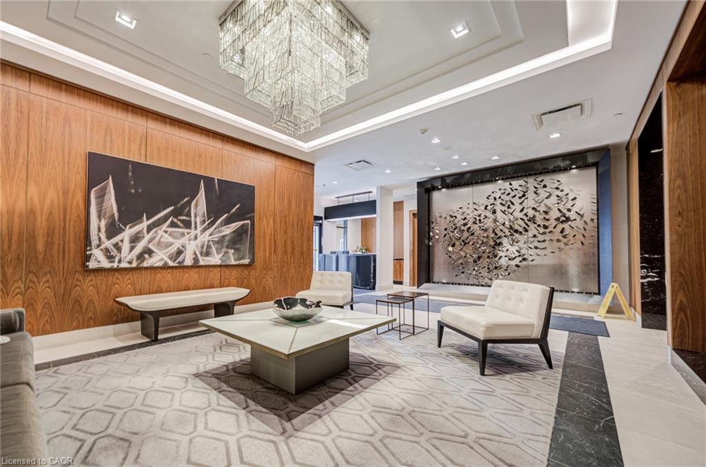 906-2025 Maria Street, Burlington, ON - Indoor