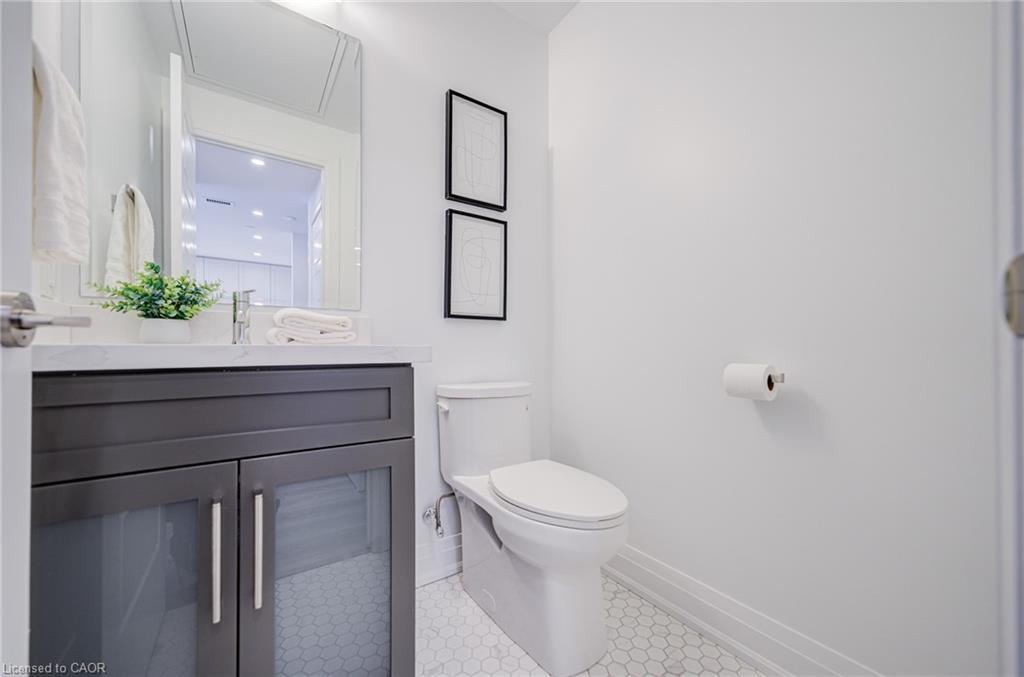 906-2025 Maria Street, Burlington, ON - Indoor Photo Showing Bathroom
