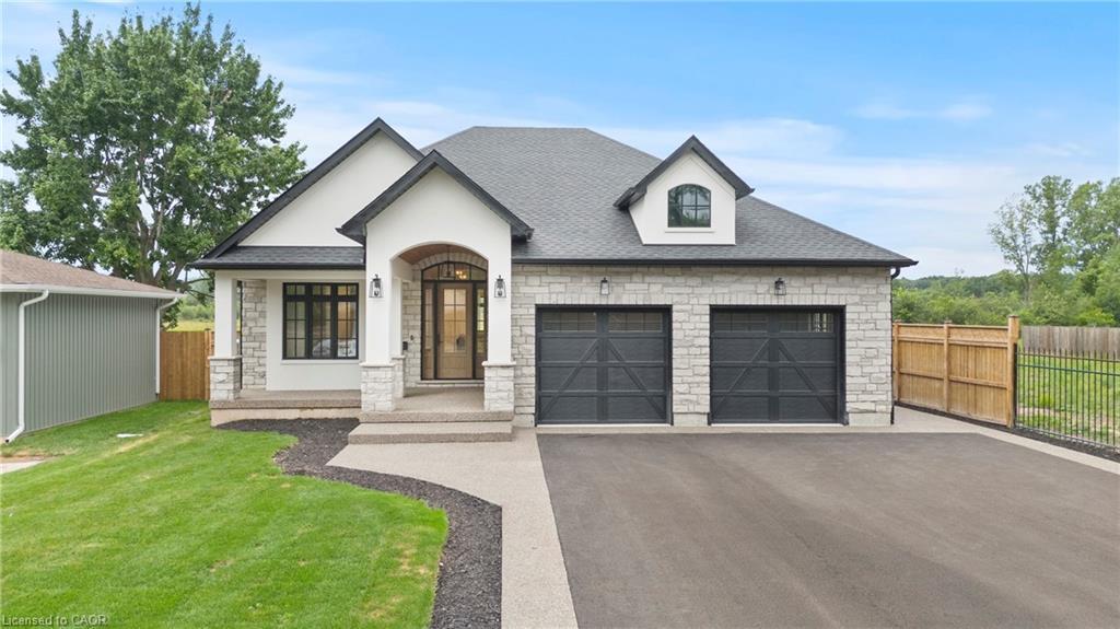 637 Buffalo Road, Fort Erie, ON - Outdoor With Facade