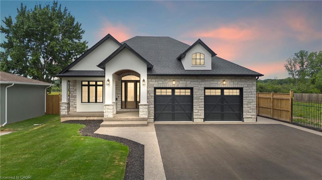 637 Buffalo Road, Fort Erie, ON - Outdoor With Facade