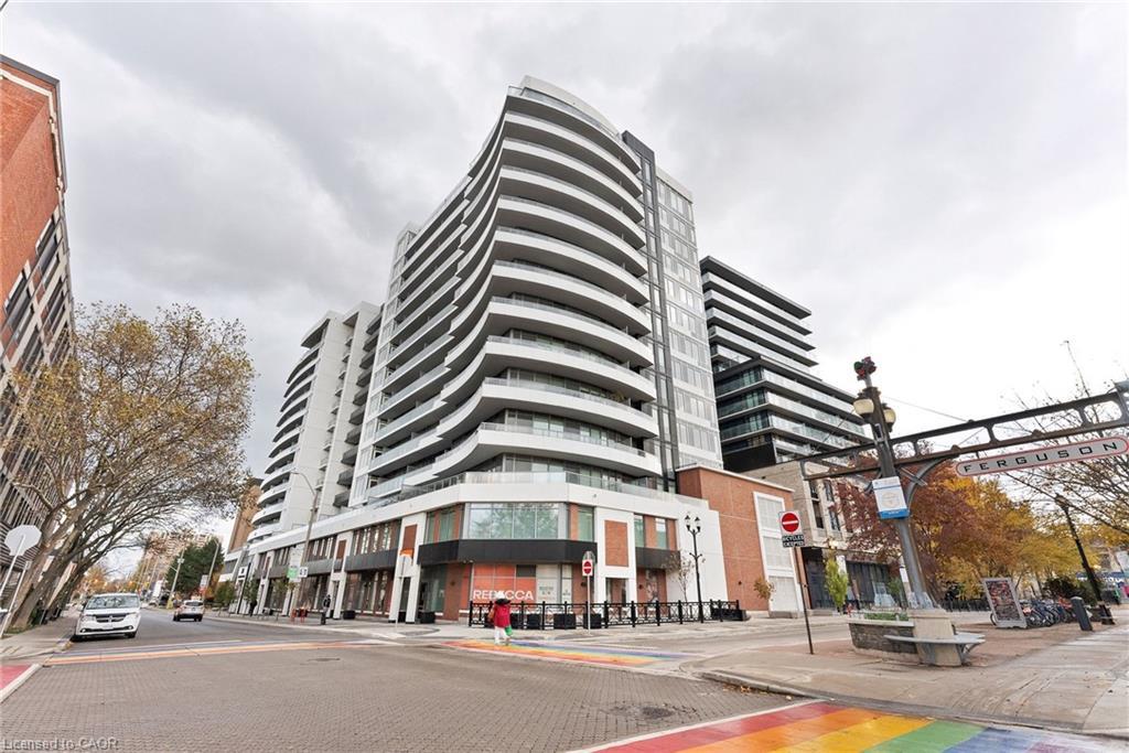 1318-212 King William Street, Hamilton, ON - Outdoor
