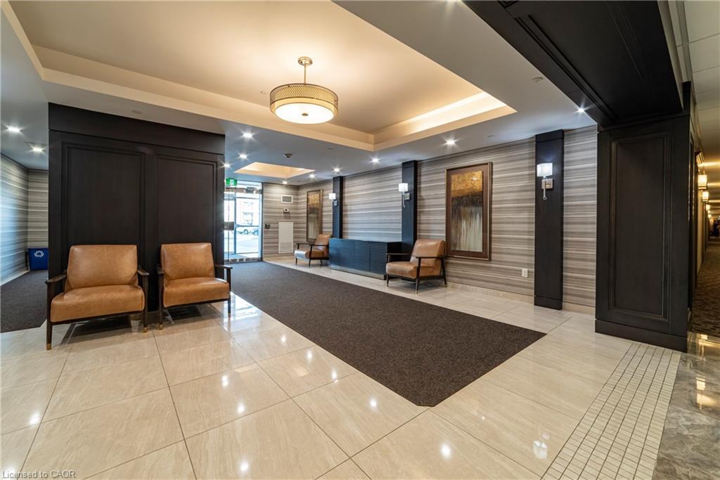 226-125 Shoreview Place, Stoney Creek, ON - Indoor Photo Showing Other Room