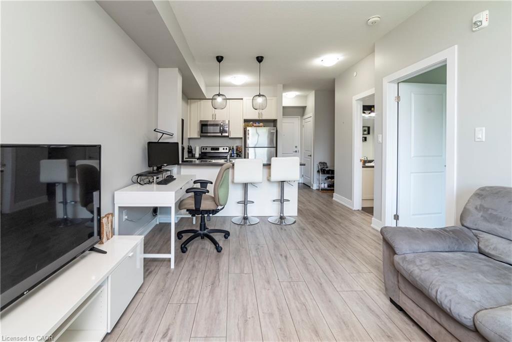 226-125 Shoreview Place, Stoney Creek, ON - Indoor
