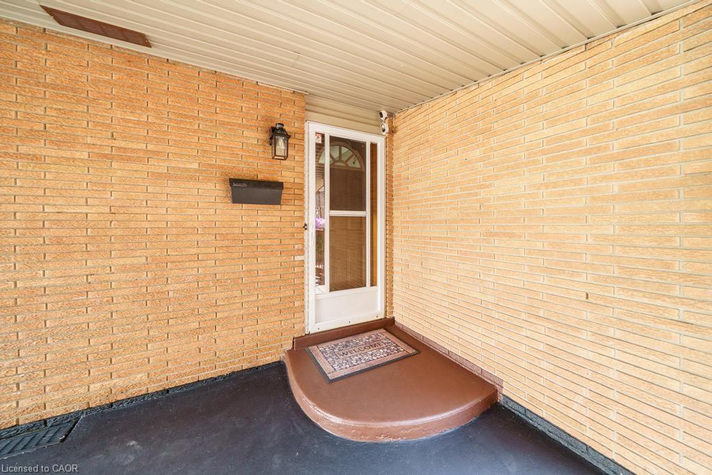 117 Sunrise Drive, Hamilton, ON - Outdoor With Exterior