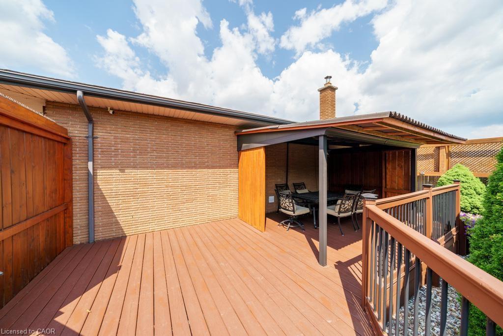 117 Sunrise Drive, Hamilton, ON - Outdoor With Deck Patio Veranda With Exterior